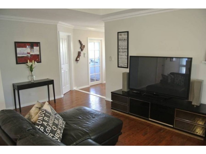 273 Piccadilly St, West Lamington WA 6430