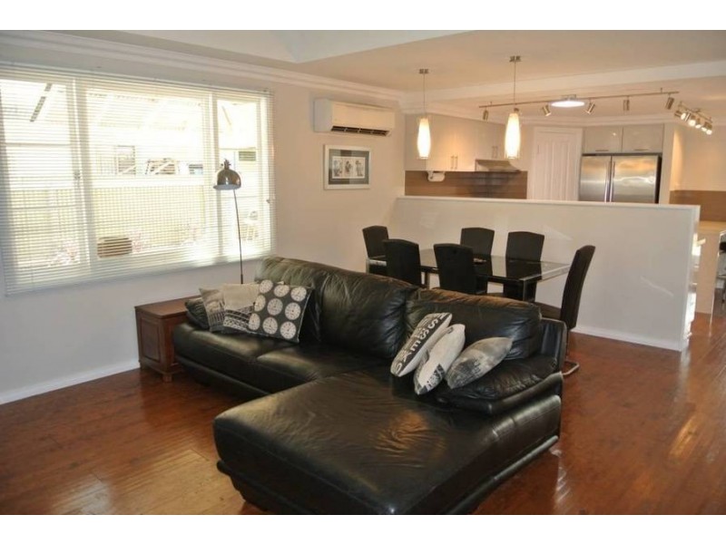 273 Piccadilly St, West Lamington WA 6430