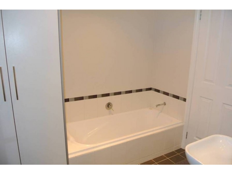 273 Piccadilly St, West Lamington WA 6430