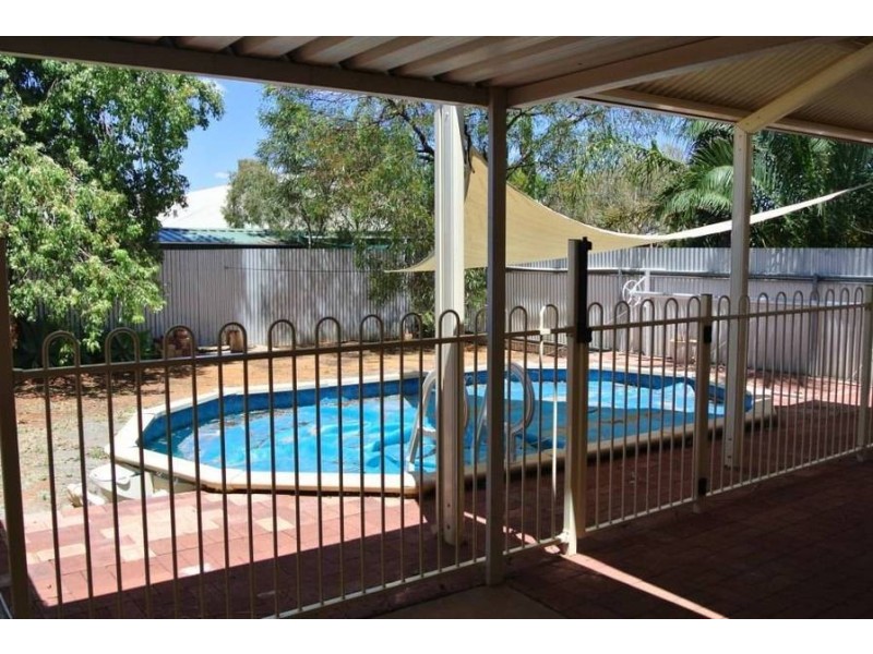 28 Killington Cres, Boulder WA 6432