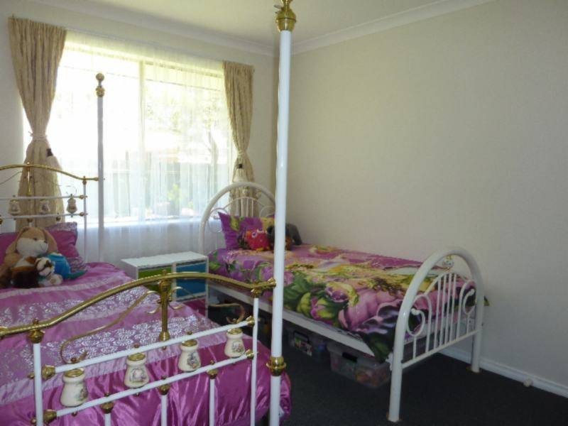 15 Goongarri Way, Hannans WA 6430