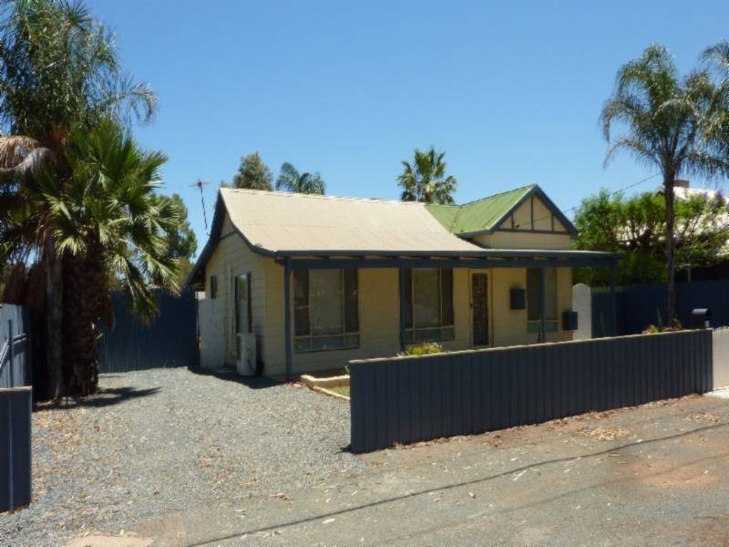 52 Carrington Street, South Kalgoorlie WA 6430