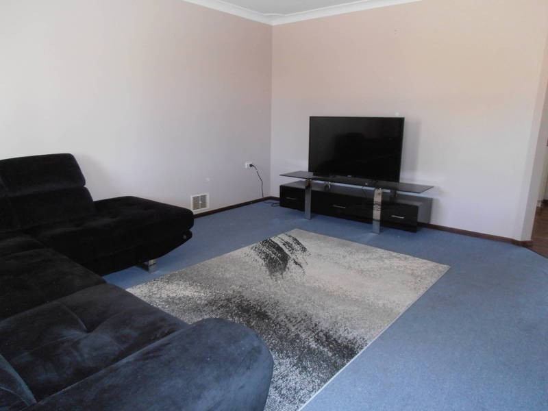 8 Wychitella Place, South Kalgoorlie WA 6430