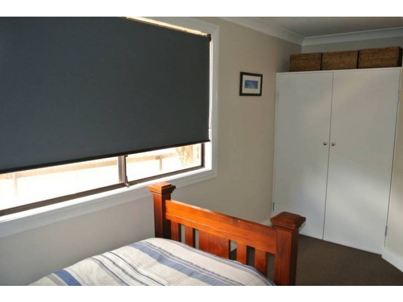 32 Lyall Street, Lamington WA 6430