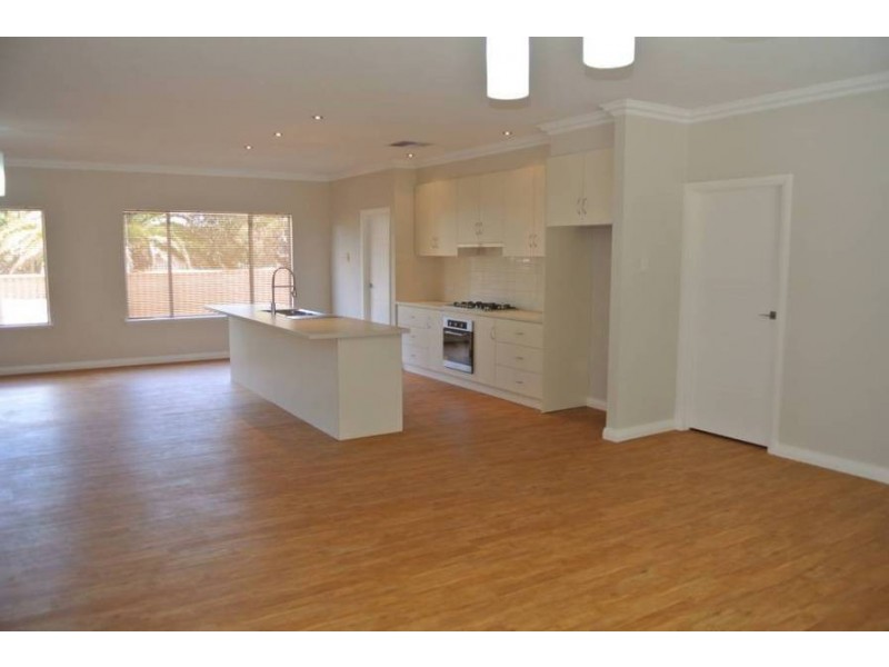 12 Oberthur Street, South Kalgoorlie WA 6430