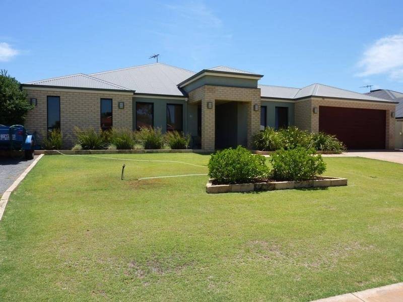 14 Vitali Cres, Somerville WA 6430