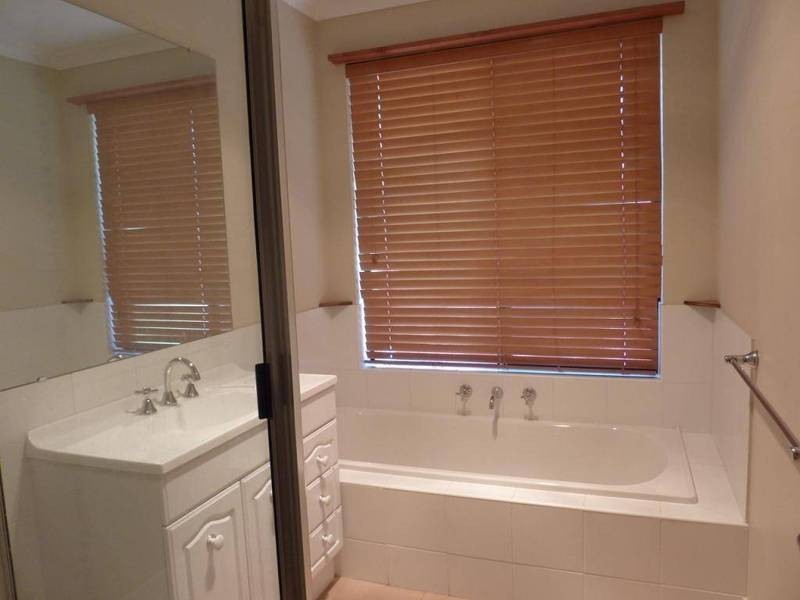 14 Vitali Cres, Somerville WA 6430