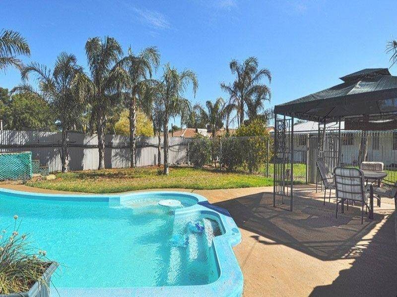 29 Salisbury Rd, Kalgoorlie WA 6430