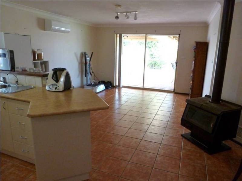 8 Kyle Place, Hannans WA 6430