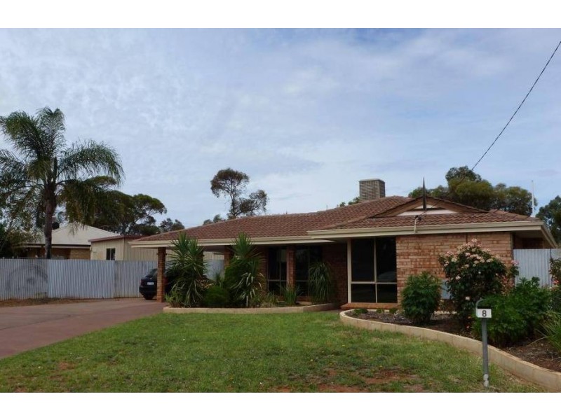 8 Kyle Place, Hannans WA 6430