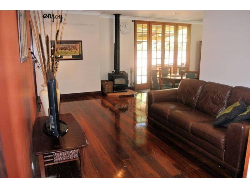 82 Lewis St Lamington, Kalgoorlie WA 6430