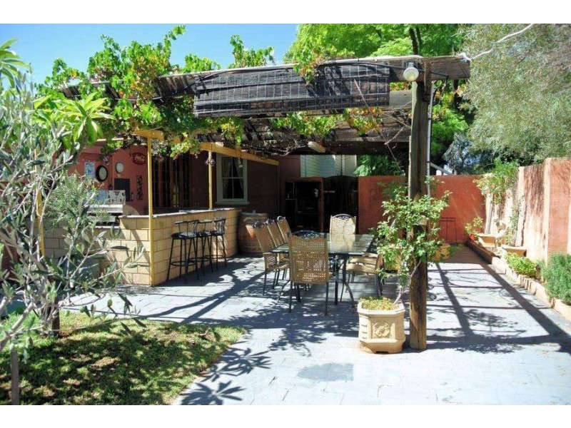 82 Lewis St Lamington, Kalgoorlie WA 6430