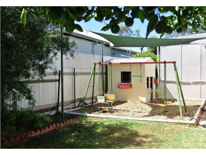 82 Lewis St Lamington, Kalgoorlie WA 6430