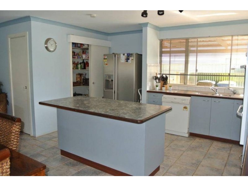 51 Dwyer St, Boulder WA 6432