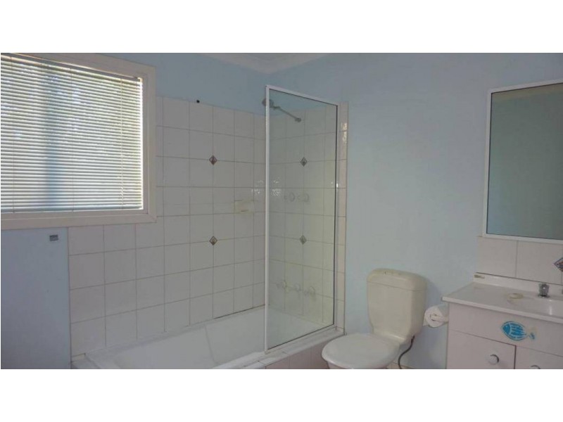 86 Dwyer St, Boulder WA 6432