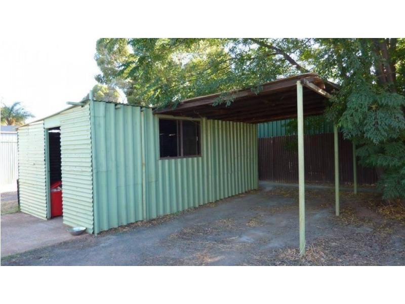 86 Dwyer St, Boulder WA 6432