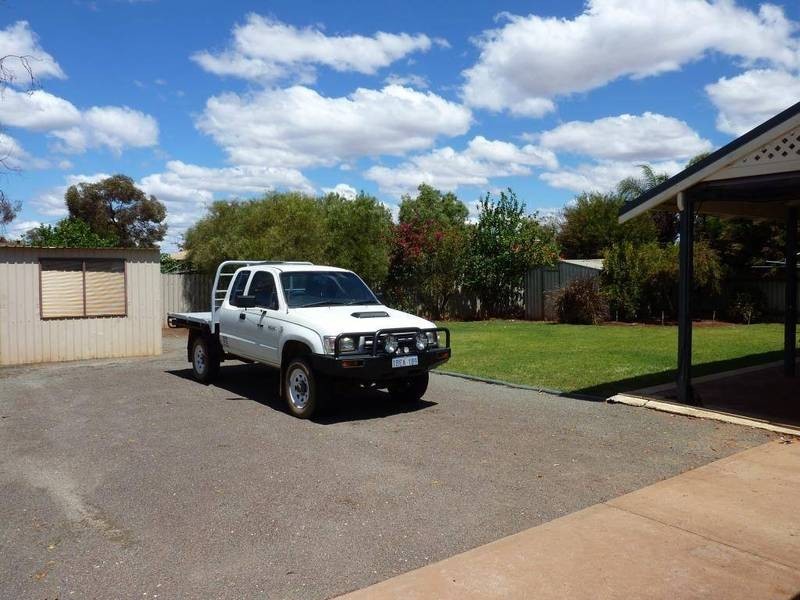 11 Carroll Place Hannans, Kalgoorlie WA 6430