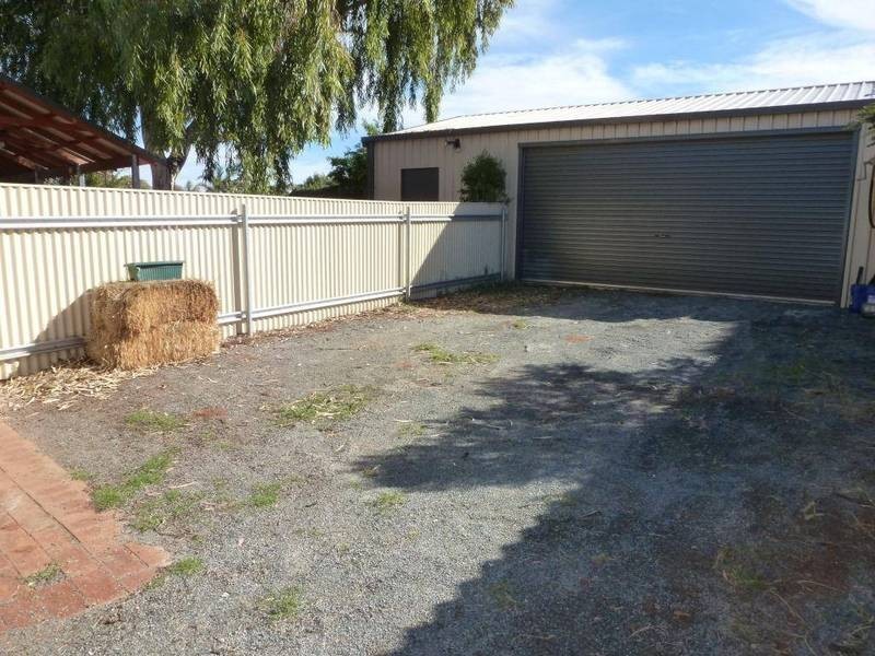 6 Flanagan Pde Hannans, Kalgoorlie WA 6430
