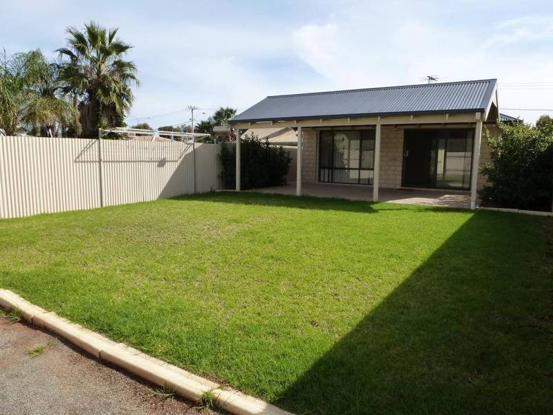 69B Roberts St, Kalgoorlie WA 6430