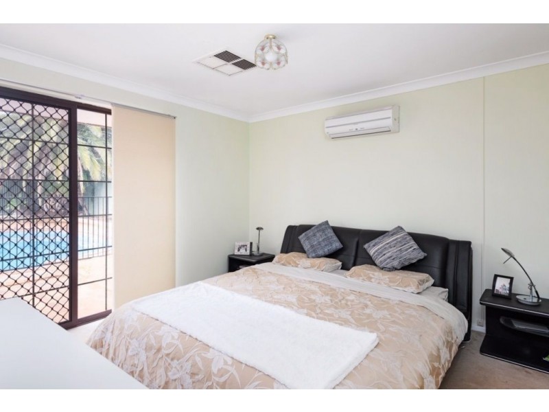 15 Bennetts Place, Hannans WA 6430