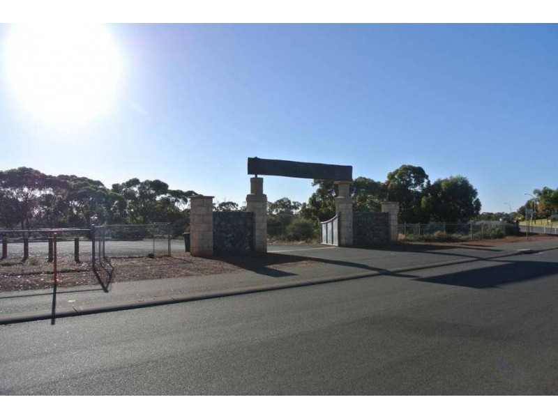 47 Paddington Drive Hannans, Kalgoorlie WA 6430
