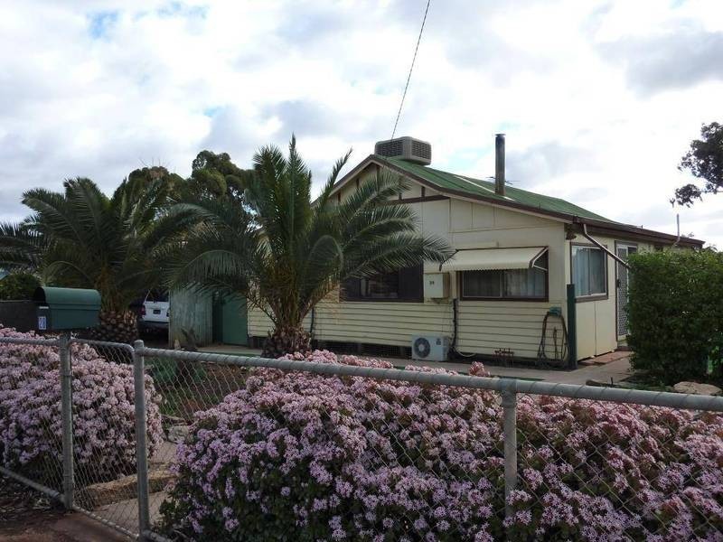 28 Harvey St, Kalgoorlie WA 6430