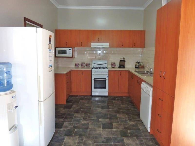 28 Harvey St, Kalgoorlie WA 6430