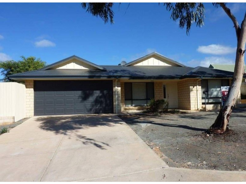 3 Murray St Lamington, Kalgoorlie WA 6430