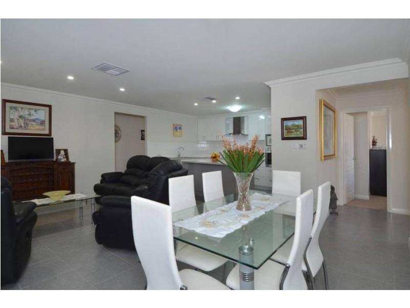 6 Davidson St, Kalgoorlie WA 6430