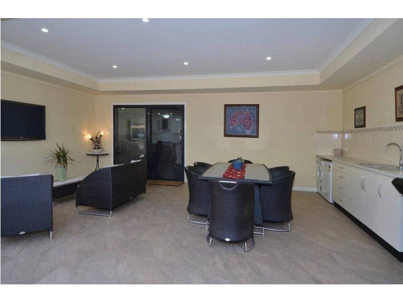 6 Davidson St, Kalgoorlie WA 6430