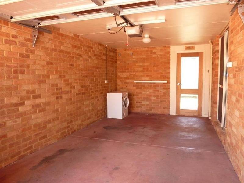 2/110 Collins Street  Lamington, Kalgoorlie WA 6430