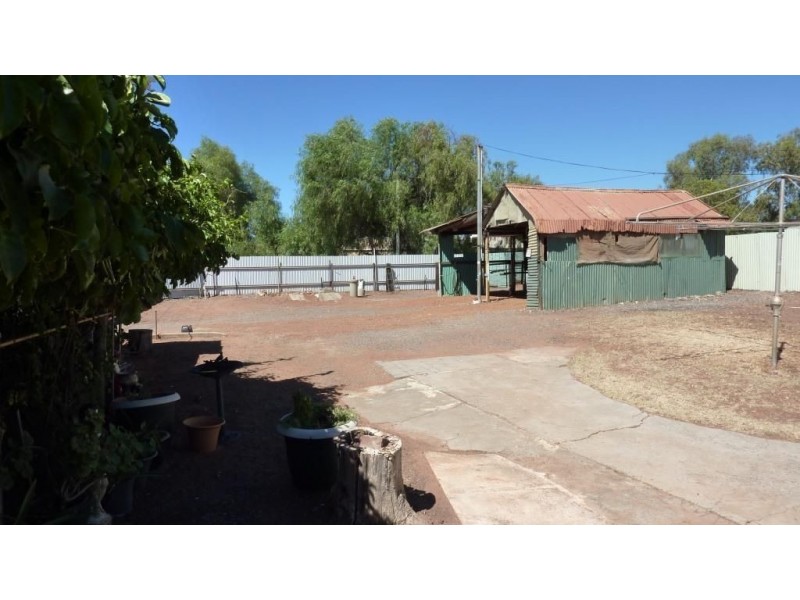 1 Plumer Street Williamstown, Kalgoorlie WA 6430