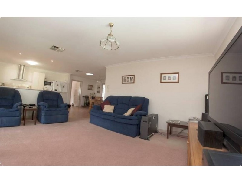 2 Oswald Street, Kalgoorlie WA 6430
