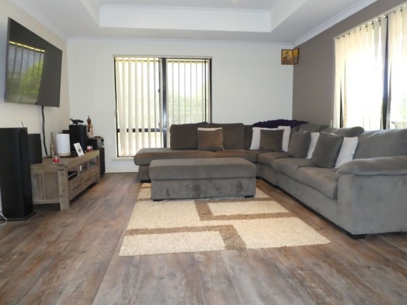 4 Geoffrey Stokes Parade, Kalgoorlie WA 6430