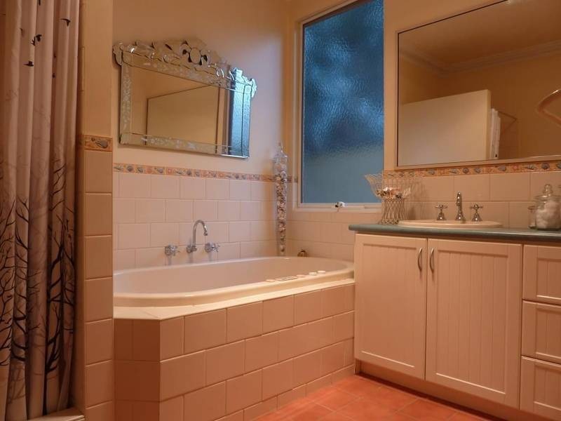 38 Lewis Street, Lamington WA 6430