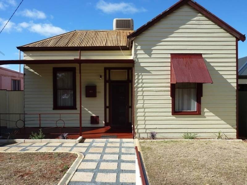 125 Hanbury St, Kalgoorlie WA 6430