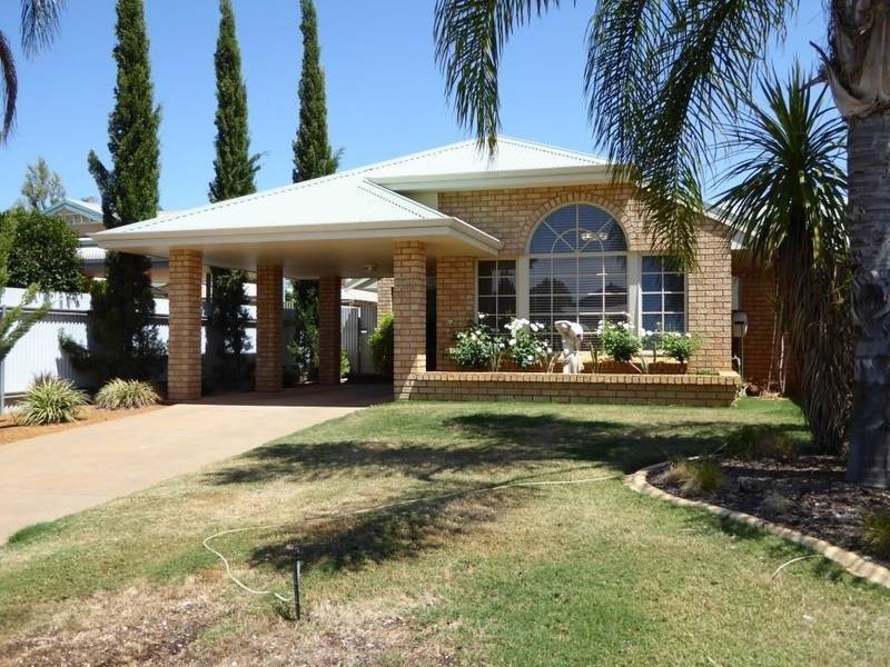 15A Riverina Way Hannans, Kalgoorlie WA 6430