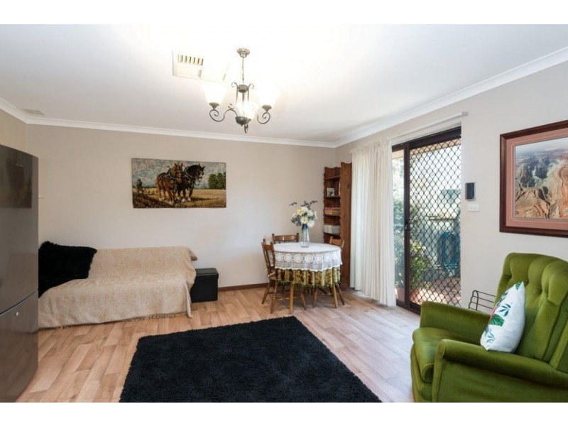 33 Salisbury Road, South Kalgoorlie WA 6430
