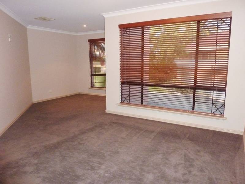 3 McGillivray Crescent Somerville, Kalgoorlie WA 6430