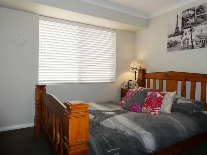 4 Pira Avenue, Karlkurla WA 6430