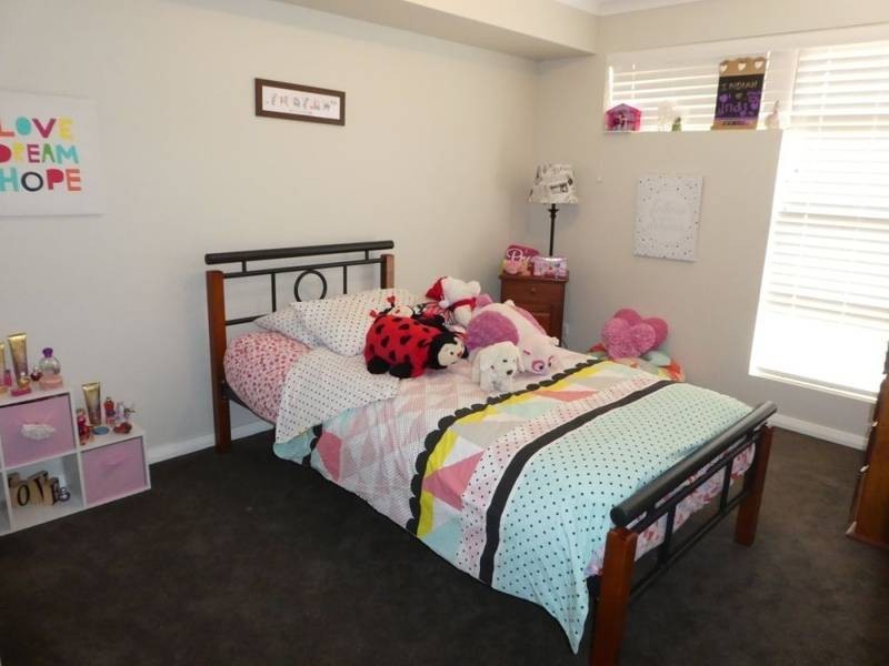 4 Pira Avenue, Karlkurla WA 6430