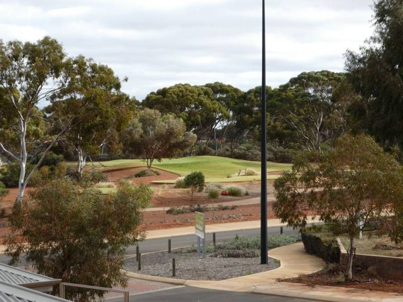 4 Pira Avenue, Karlkurla WA 6430