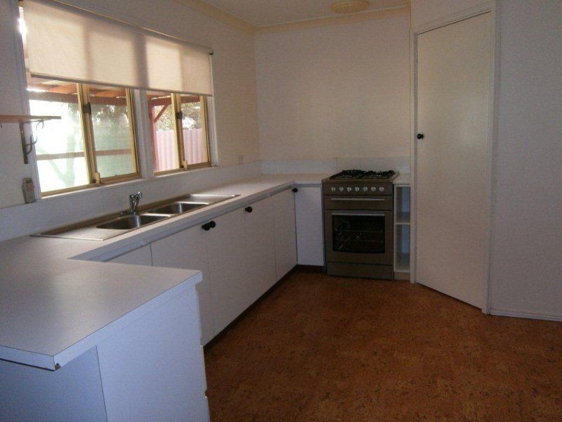 4 Wychitella Place, South Kalgoorlie WA 6430