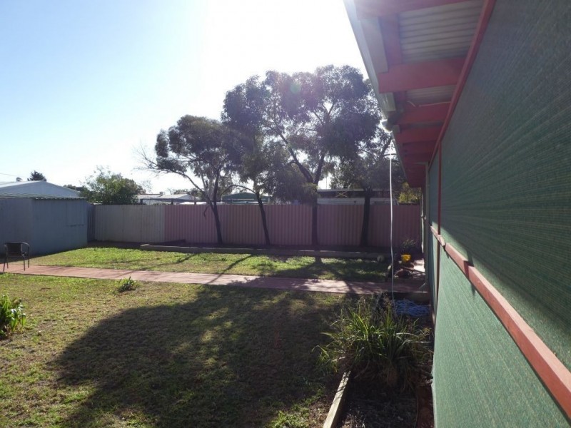 4 Wychitella Place, South Kalgoorlie WA 6430