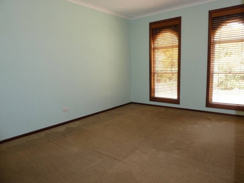 8 Eureka Street Hannans, Kalgoorlie WA 6430