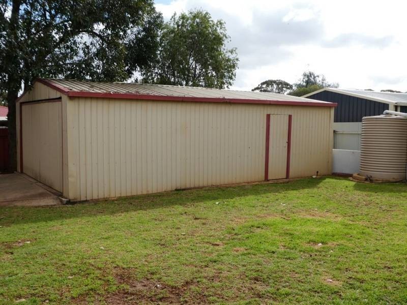 8 Eureka Street Hannans, Kalgoorlie WA 6430