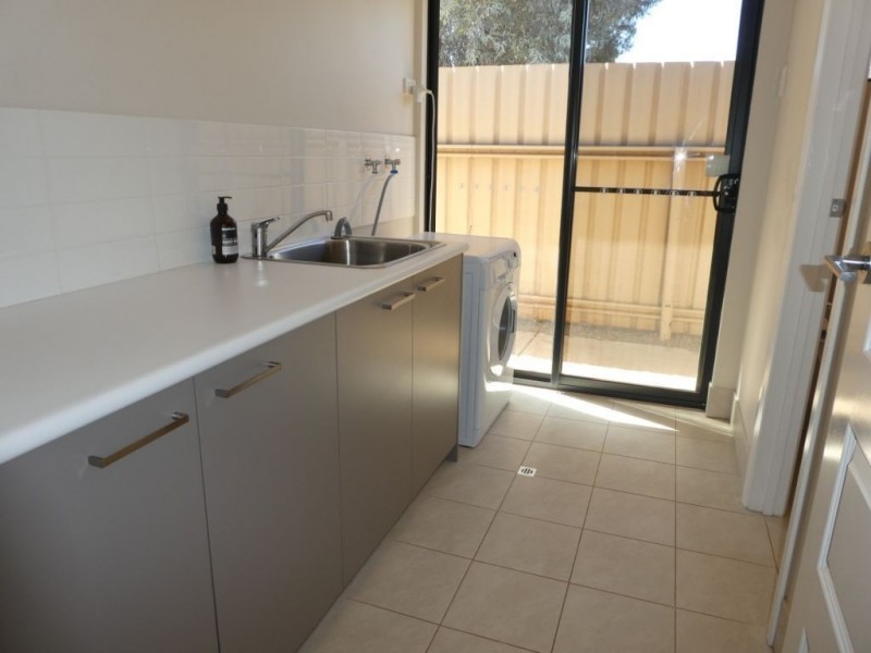 97a  Lyall St Lamington, Kalgoorlie WA 6430