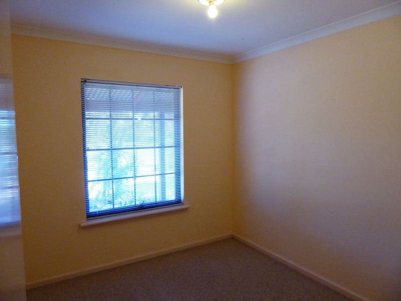 2/1 Kyle Place Hannans, Kalgoorlie WA 6430