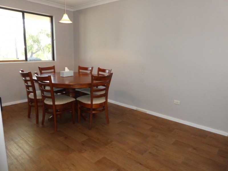 130 Davis Street, Victory Heights WA 6432