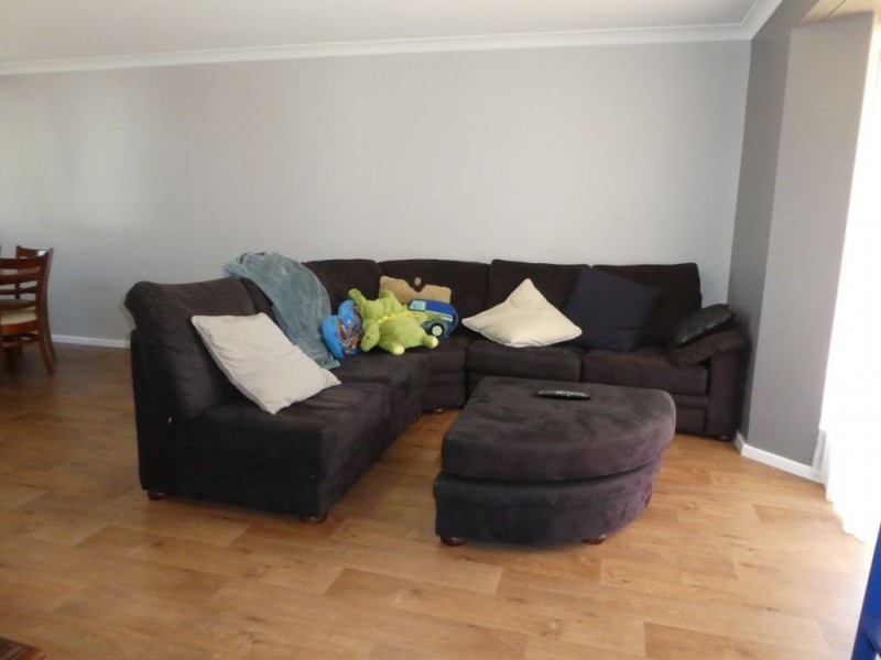 130 Davis Street, Victory Heights WA 6432